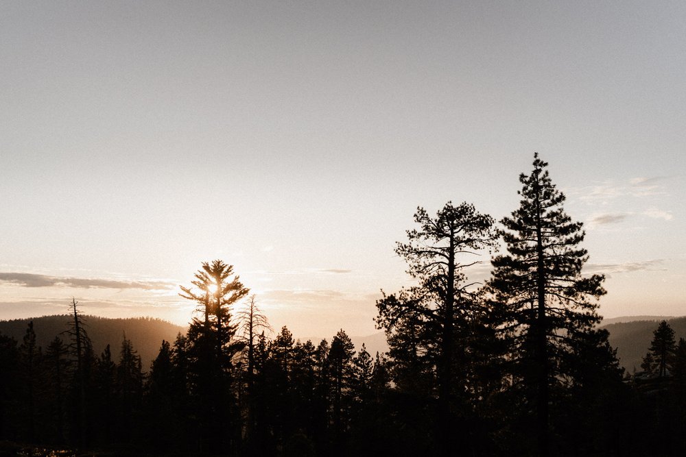 Yosemite+USA+Elopement+Wedding+Bulb+Creative-7.jpg