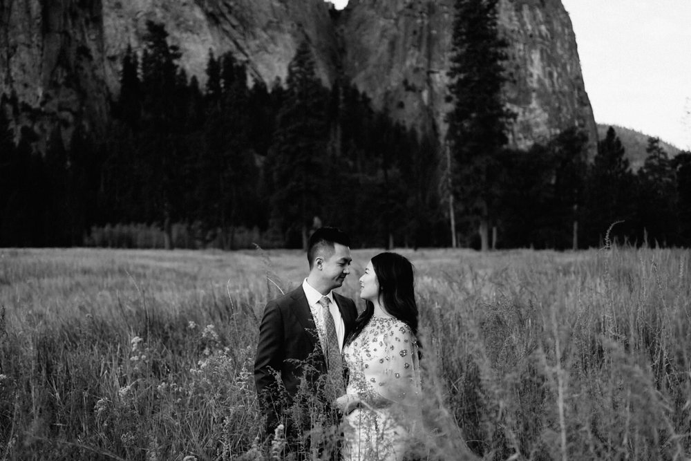 Yosemite+USA+Elopement+Wedding+Bulb+Creative-26.jpg