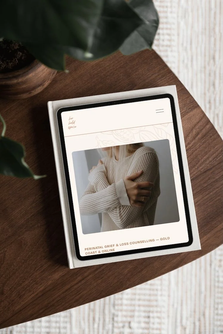 Her held space - website designer four counsellor and midwife