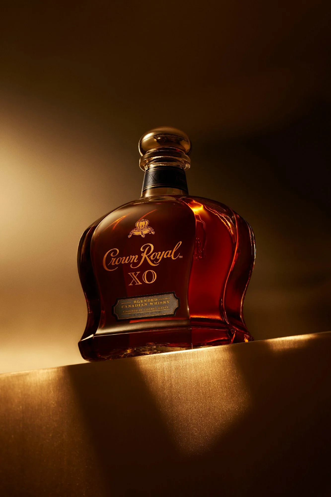 66703_SP1_Crown_Gifting_Reshoot_Concept_c_RGB100.jpg