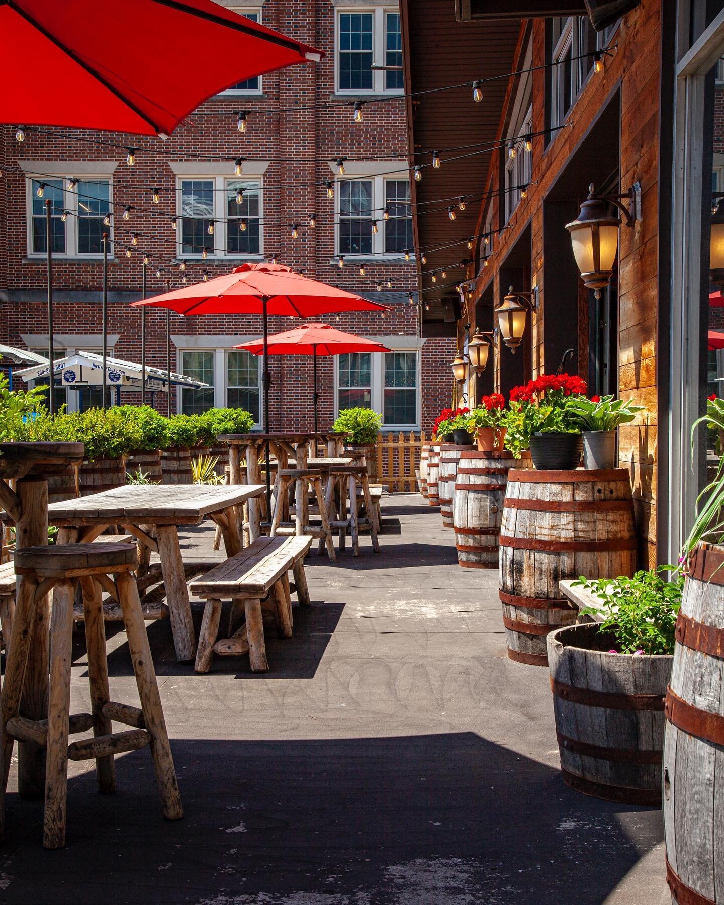 It&rsquo;s patio weather, baby! Get here.