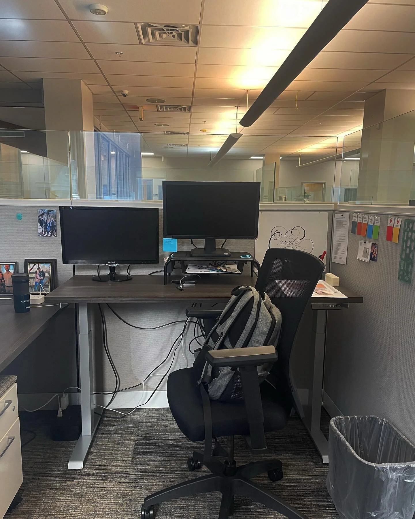 A little desk upgrade 🎉