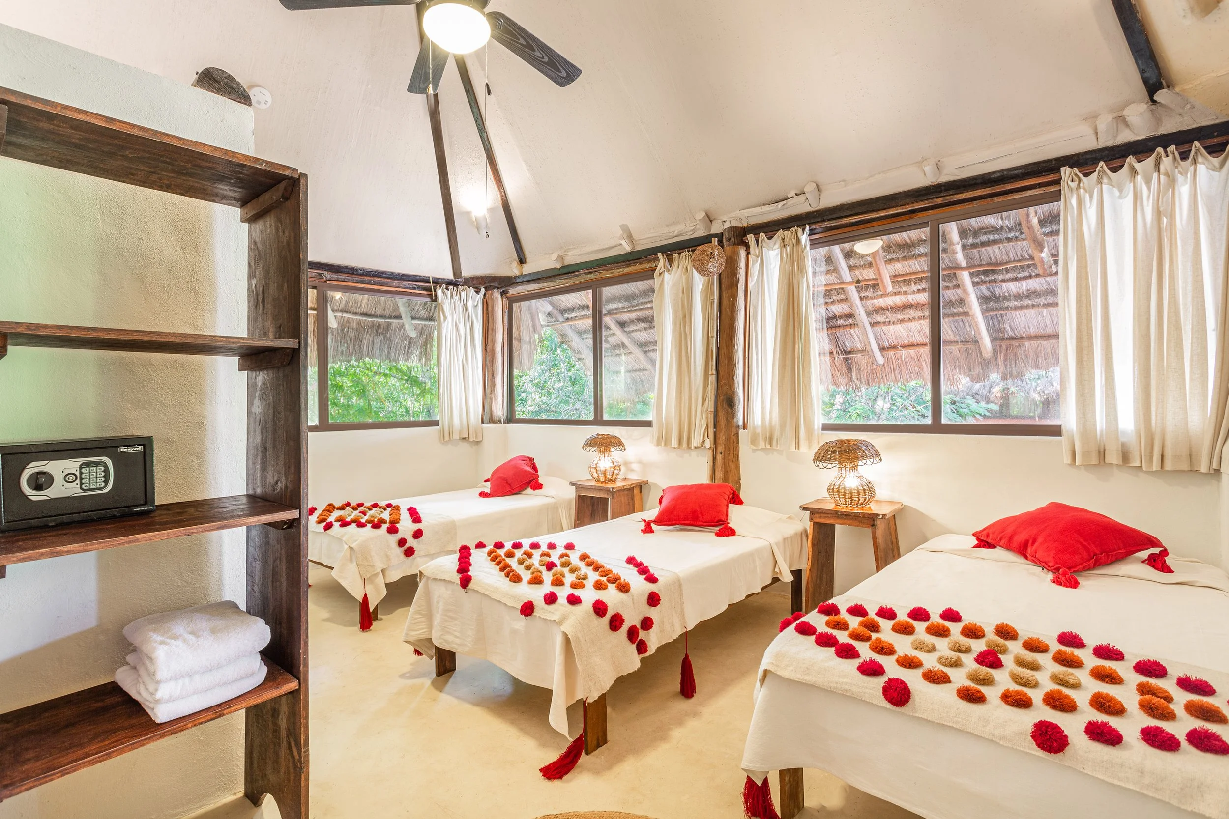 Cuartos_ Bedroom 4.jpg