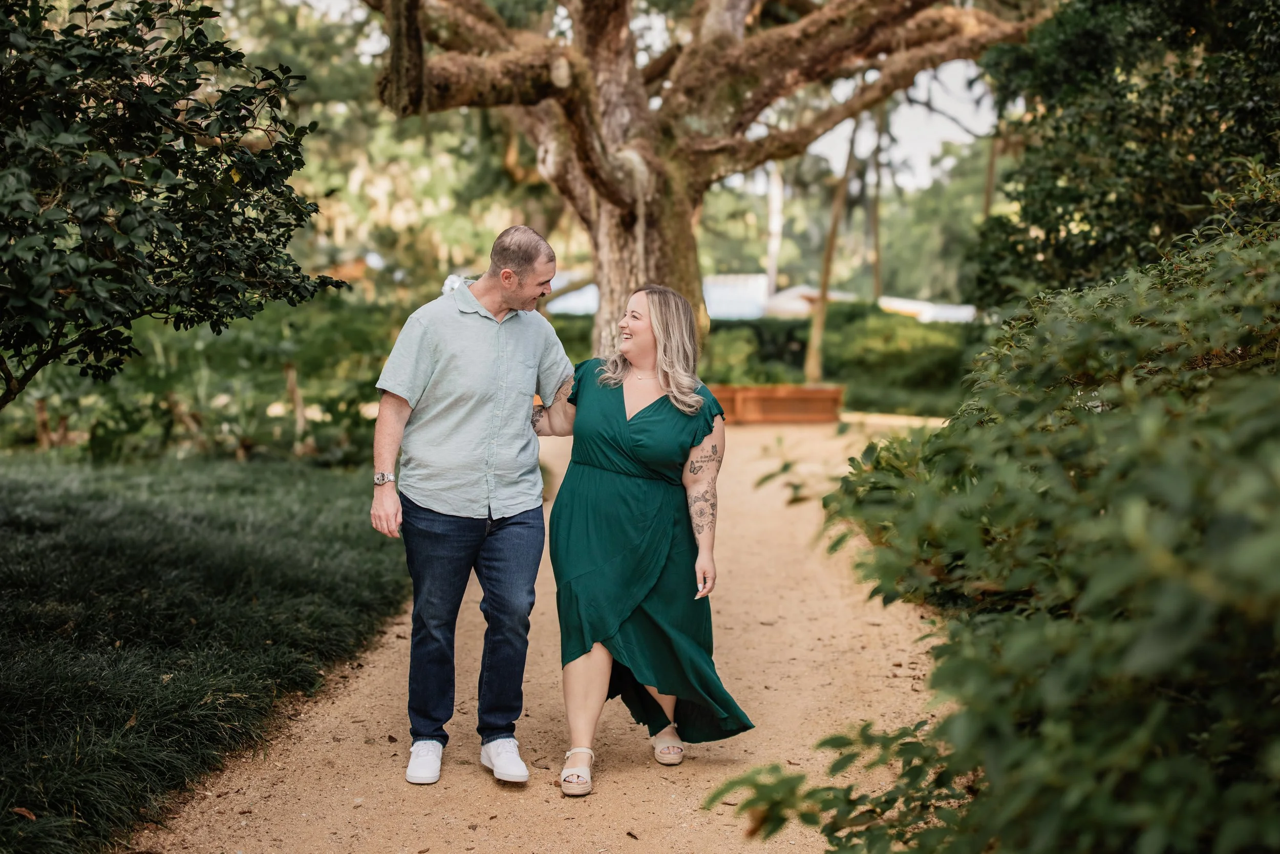 jacksonville-garden-couple-session.jpg.jpg