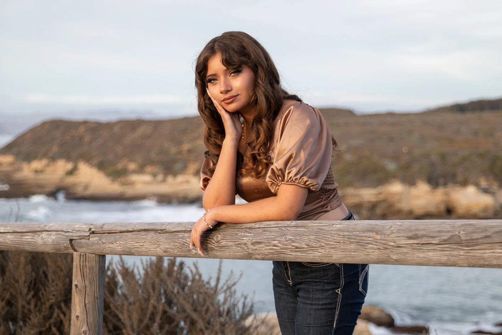 senior picture of senior at the beach