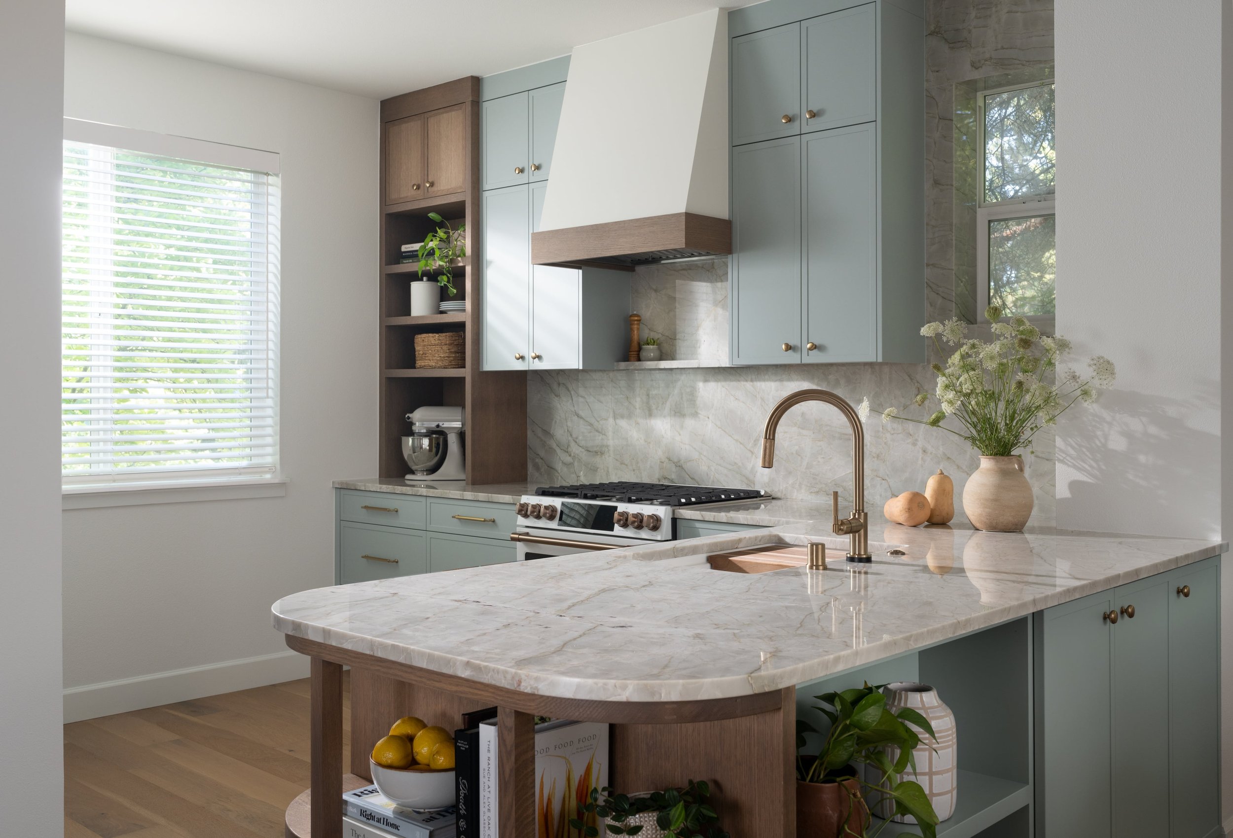 Emily-Barrows-Photography-Kitchen-Overall.jpg