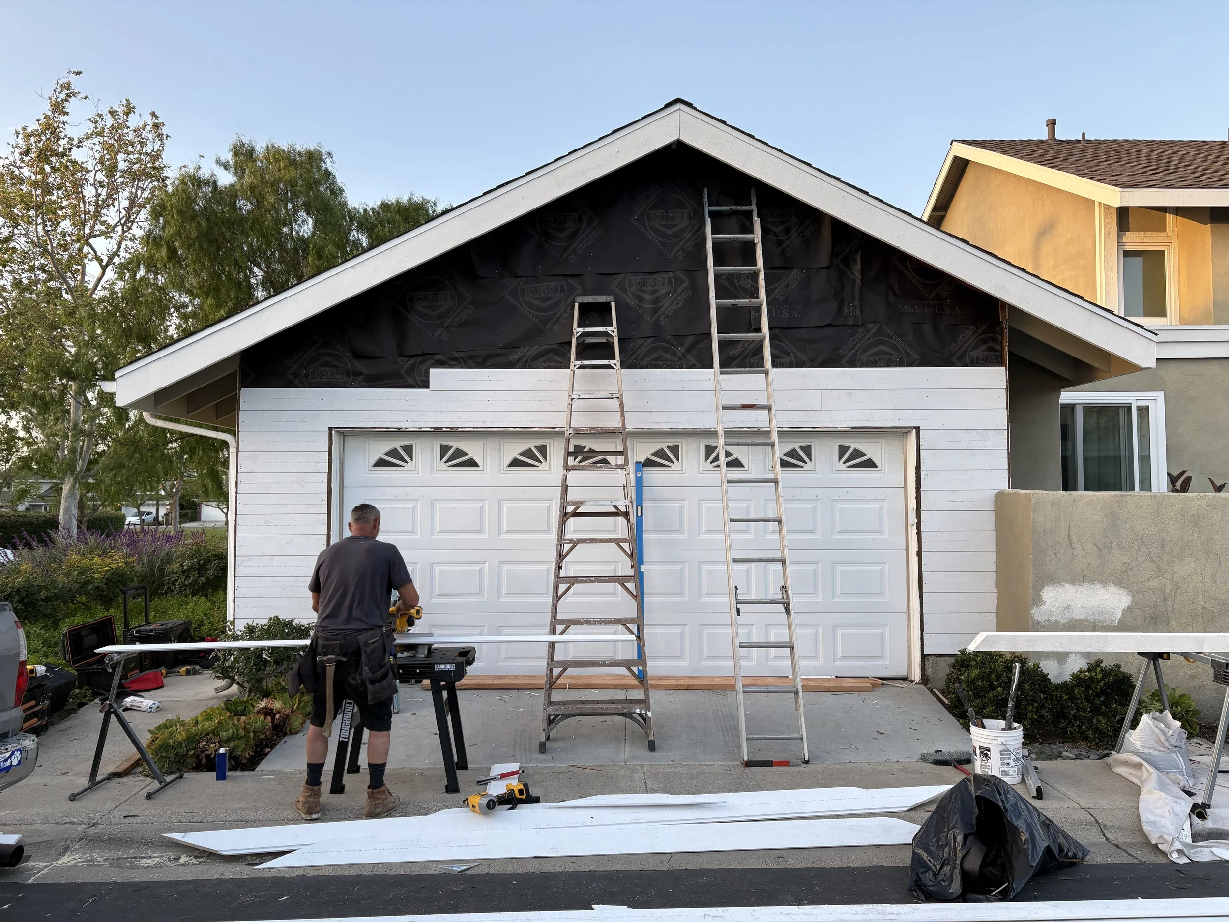 The exact 7” nickel gap was sourced to match HOA guidelines.