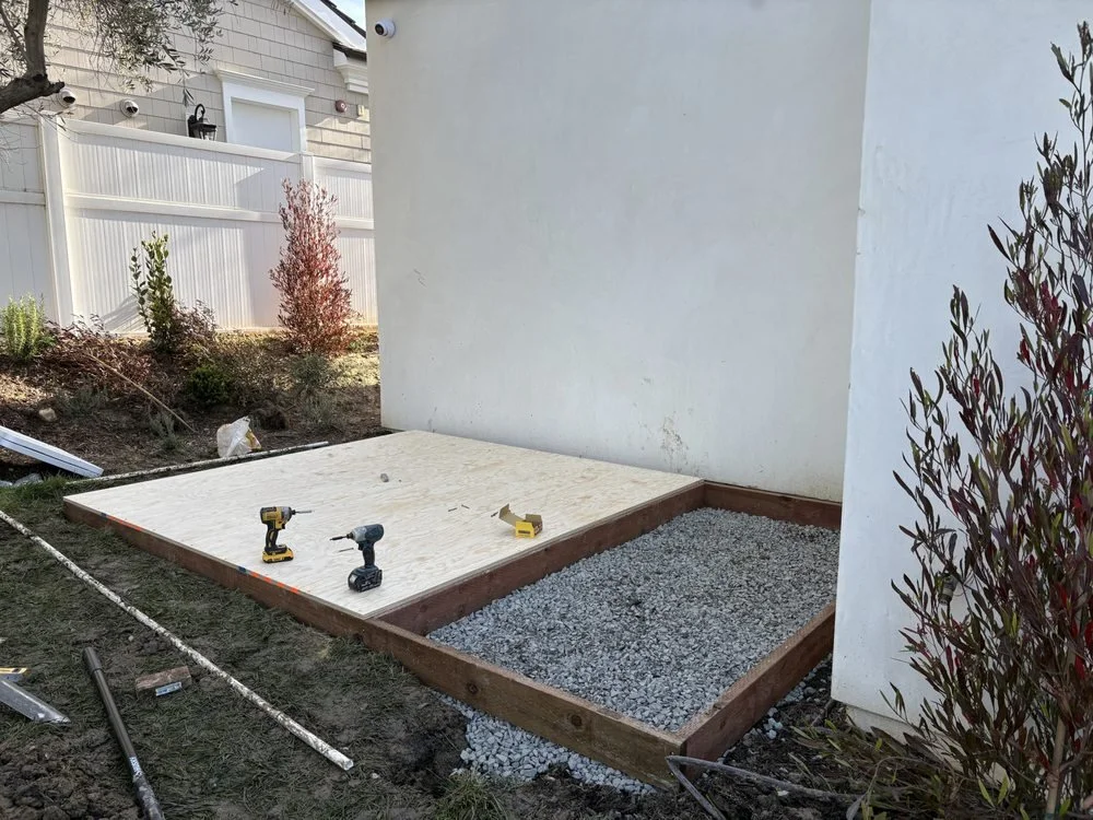 Custom platform for shed assembly