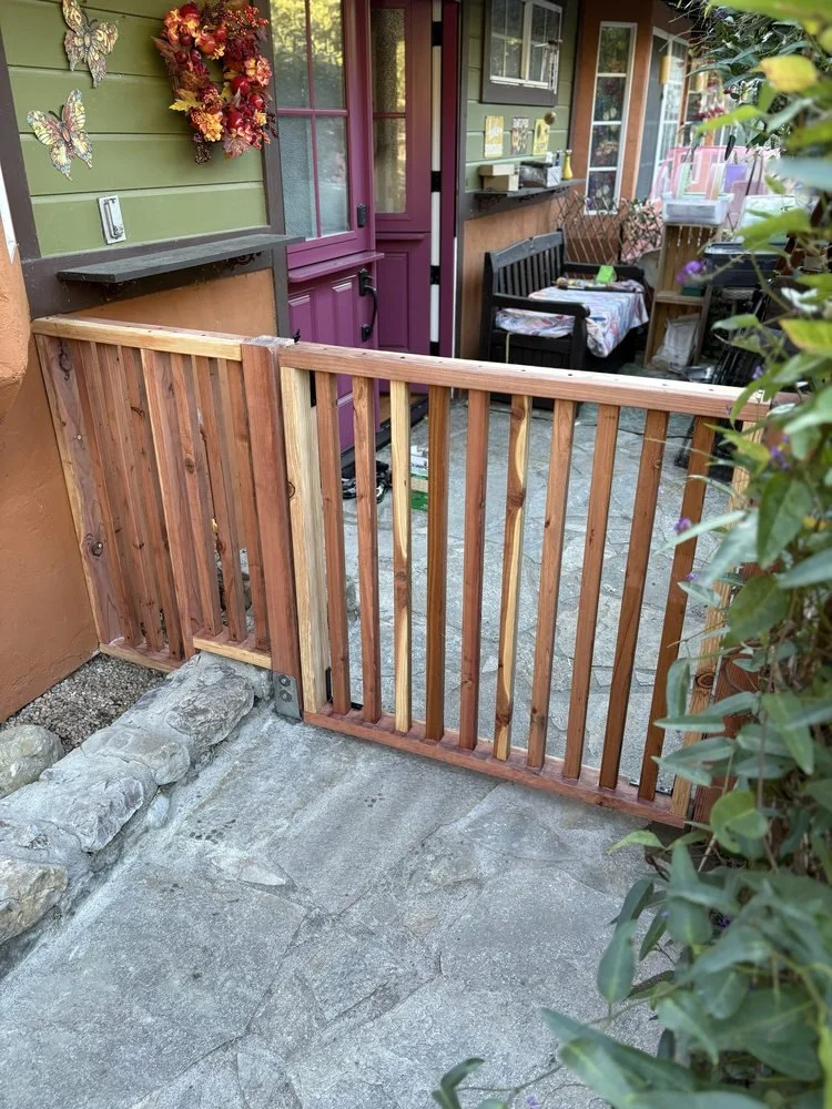 Entryway gate