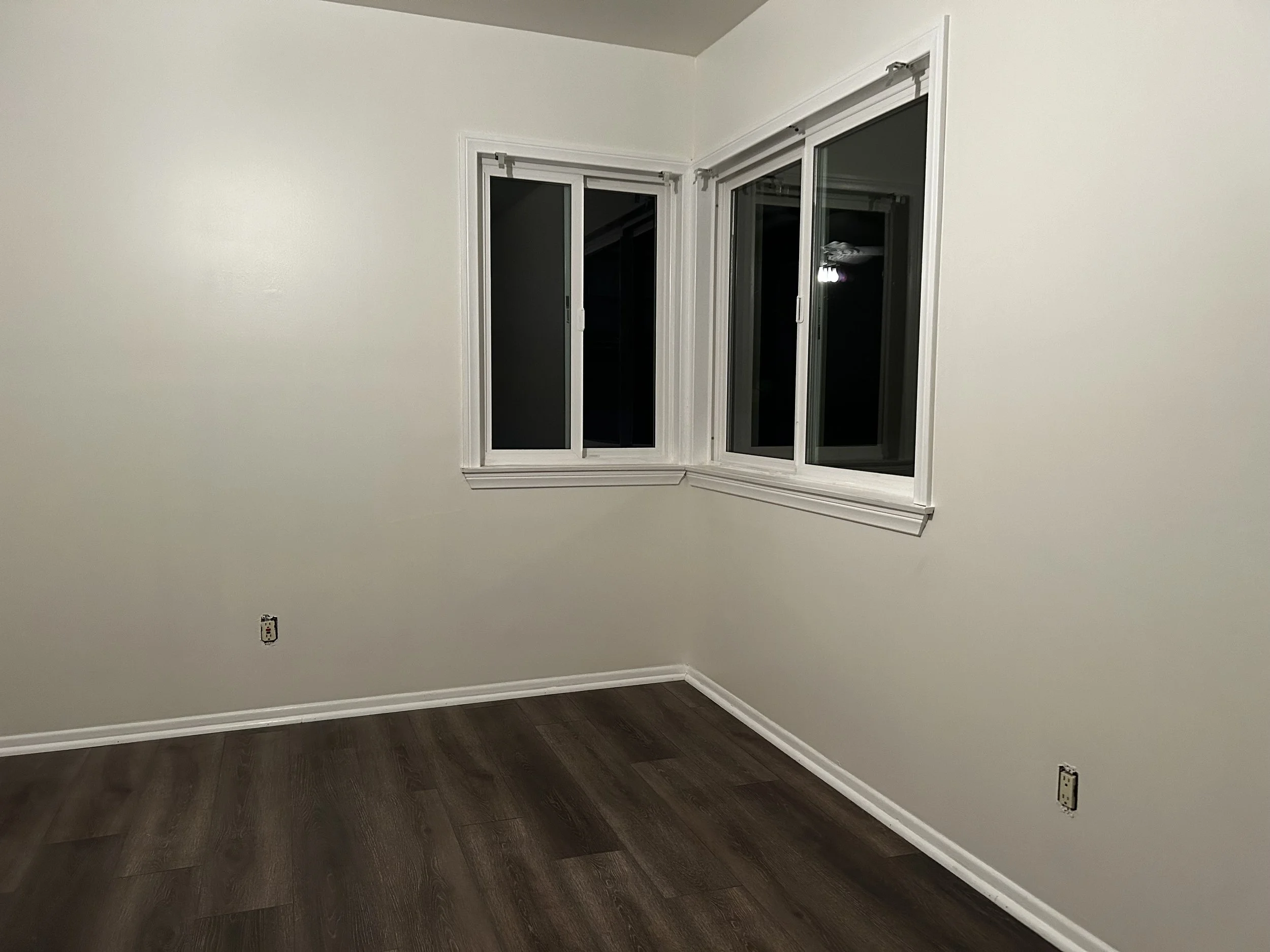 New room looking clean and modern!