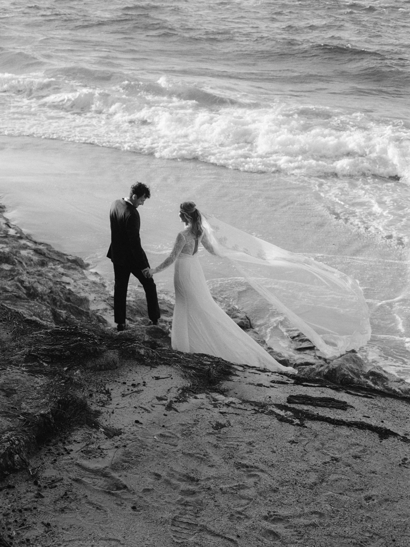 Our photography &amp; services guide is live &mdash; get in touch via DM or email to receive your copy. 

We&rsquo;d love to capture your love story. 

hello@insitustudio.co