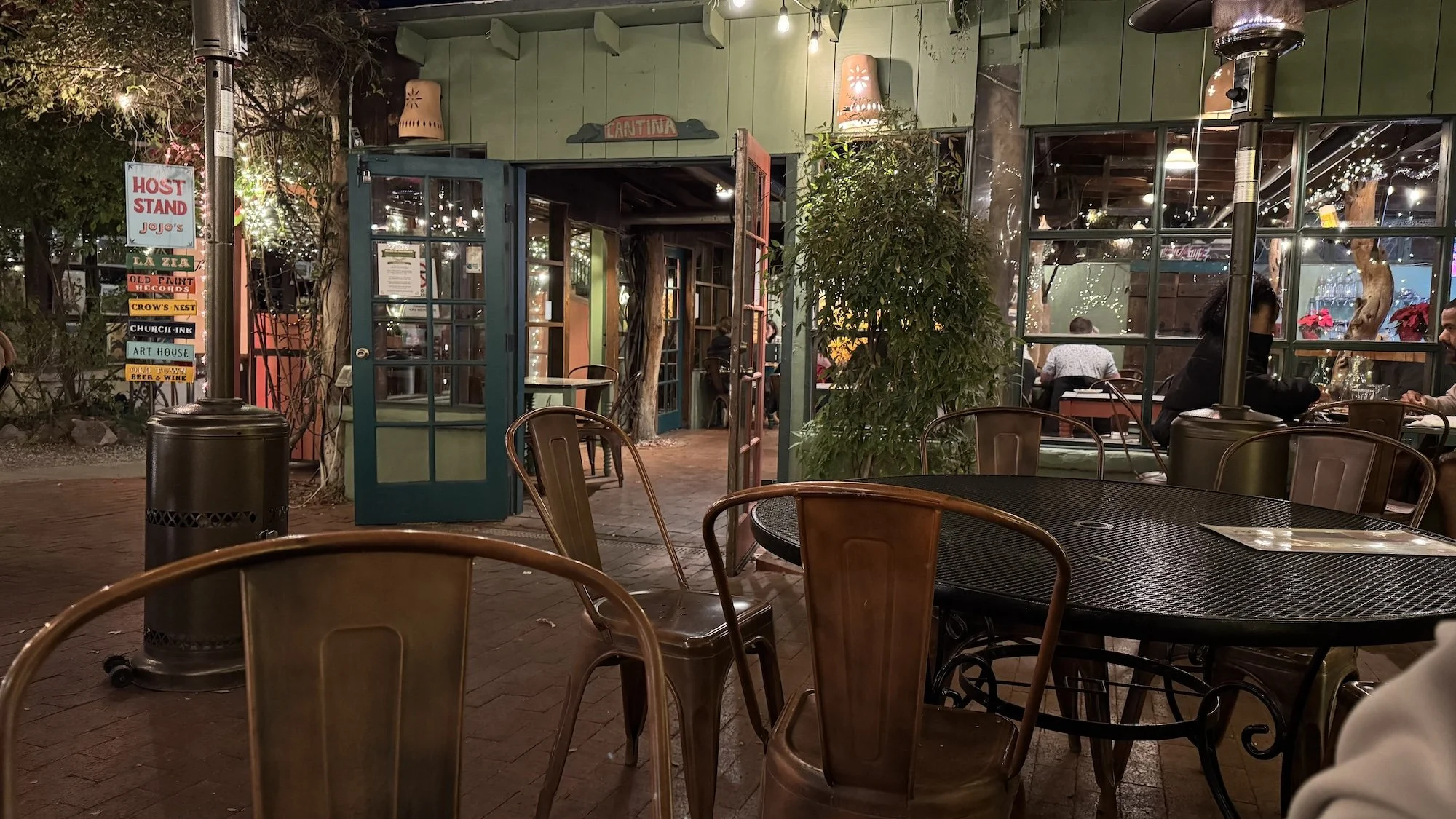 JoJos Resturant 12.jpg
