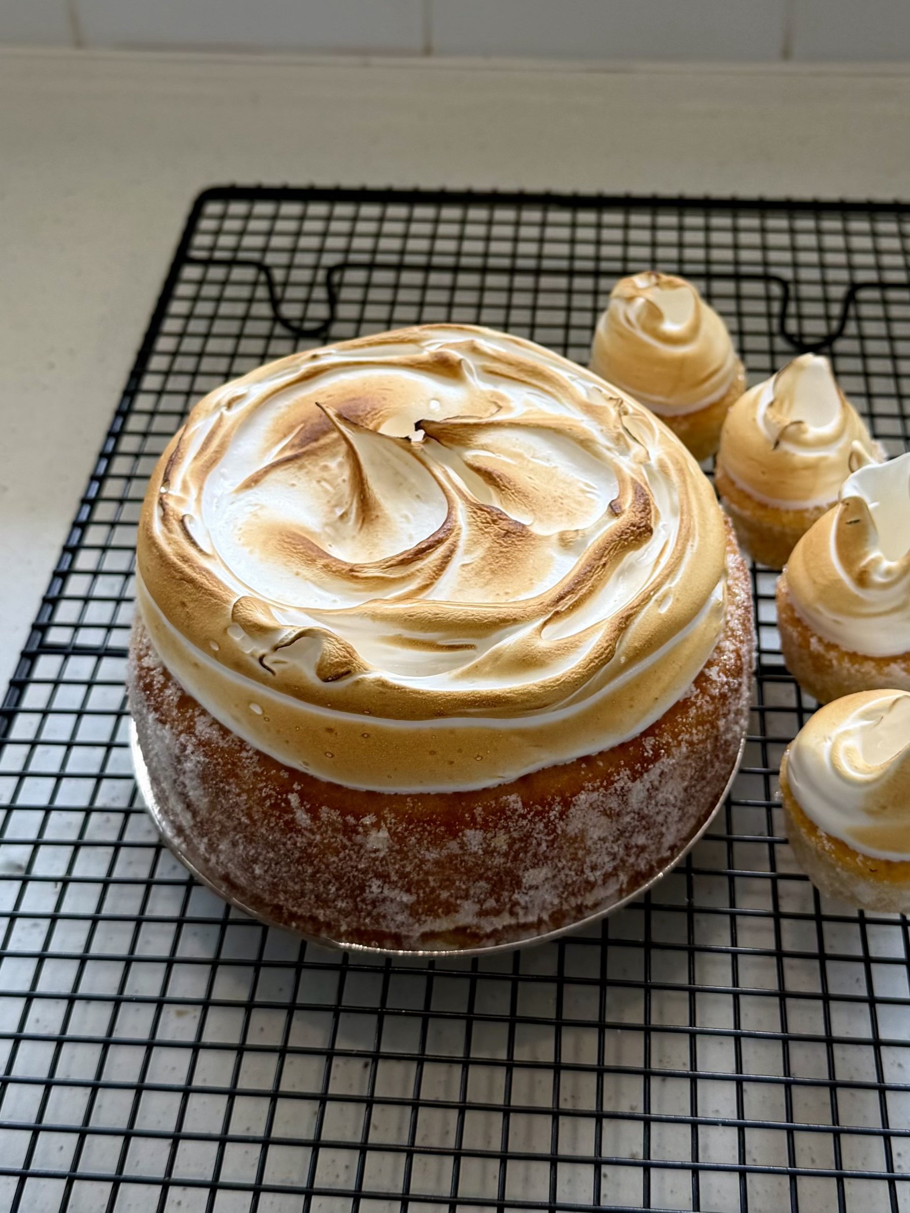 Lemon Meringue cake