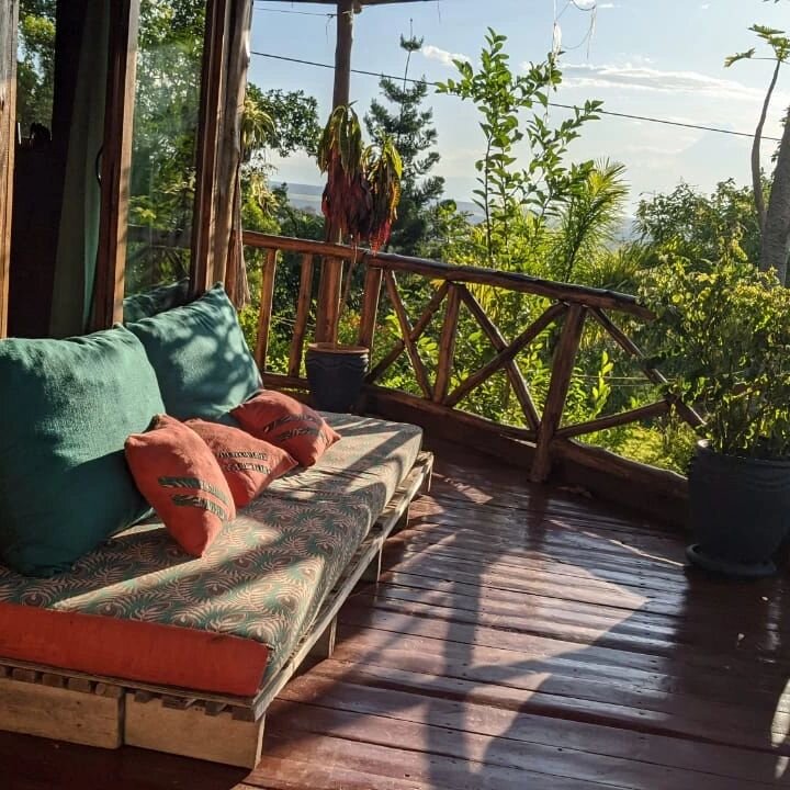 It is time! Time to sit back and relax with that book you've been meaning to read! 
 Surrounded by breathtaking views, natural beauty and Uganda's wildlife.

#nature #adventure #affordableaccommodation #birdwarchinguganda #living #rightonyourdoorstep