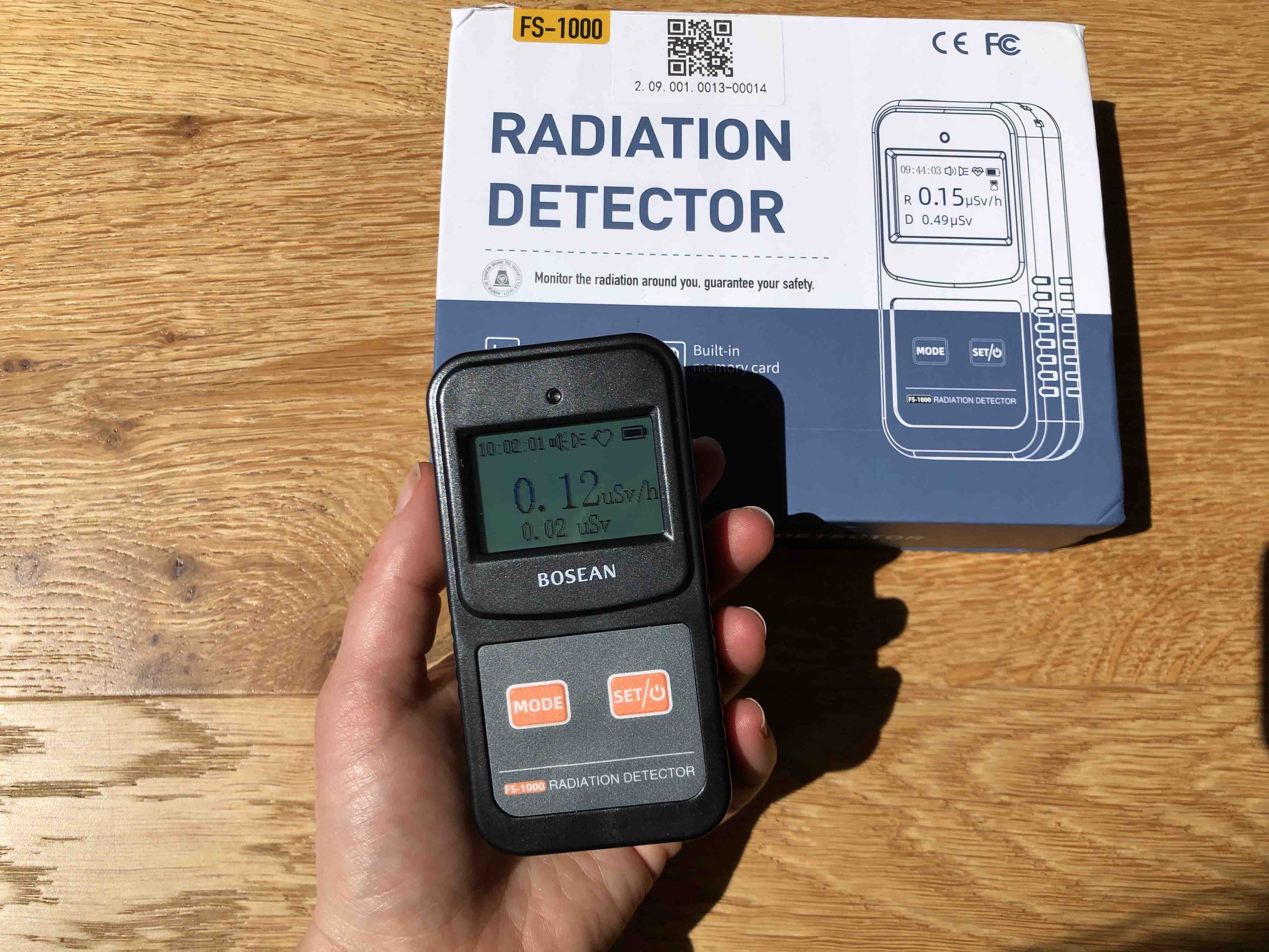 Color display of Bosean FS1000 showing radiation levels