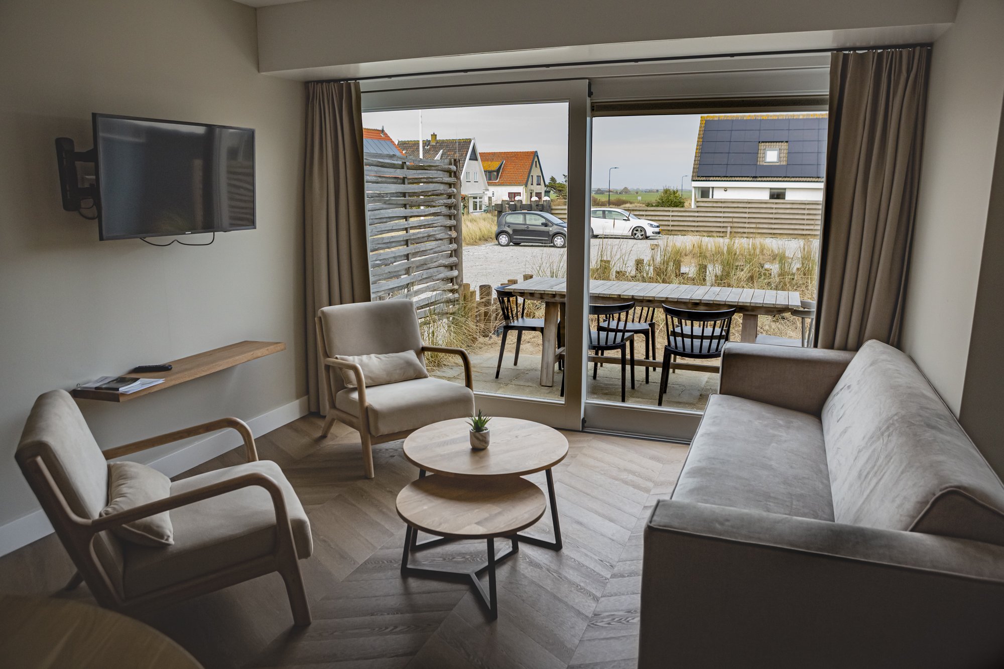 Strandhotel-Camperduin-Schoorl-Studioc-famille-terrasse.jpg