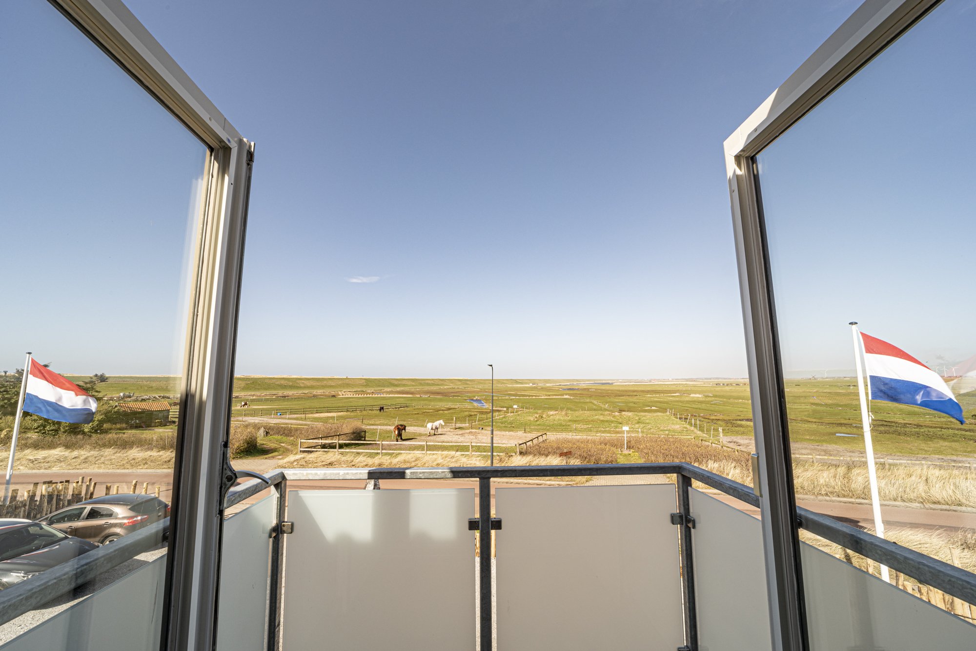 Strandhotel-Camperduin-eenpersoons-polder-uitzicht-balkon-w.jpg