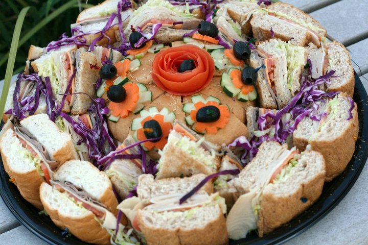 Catering is an art. We are Picasso.