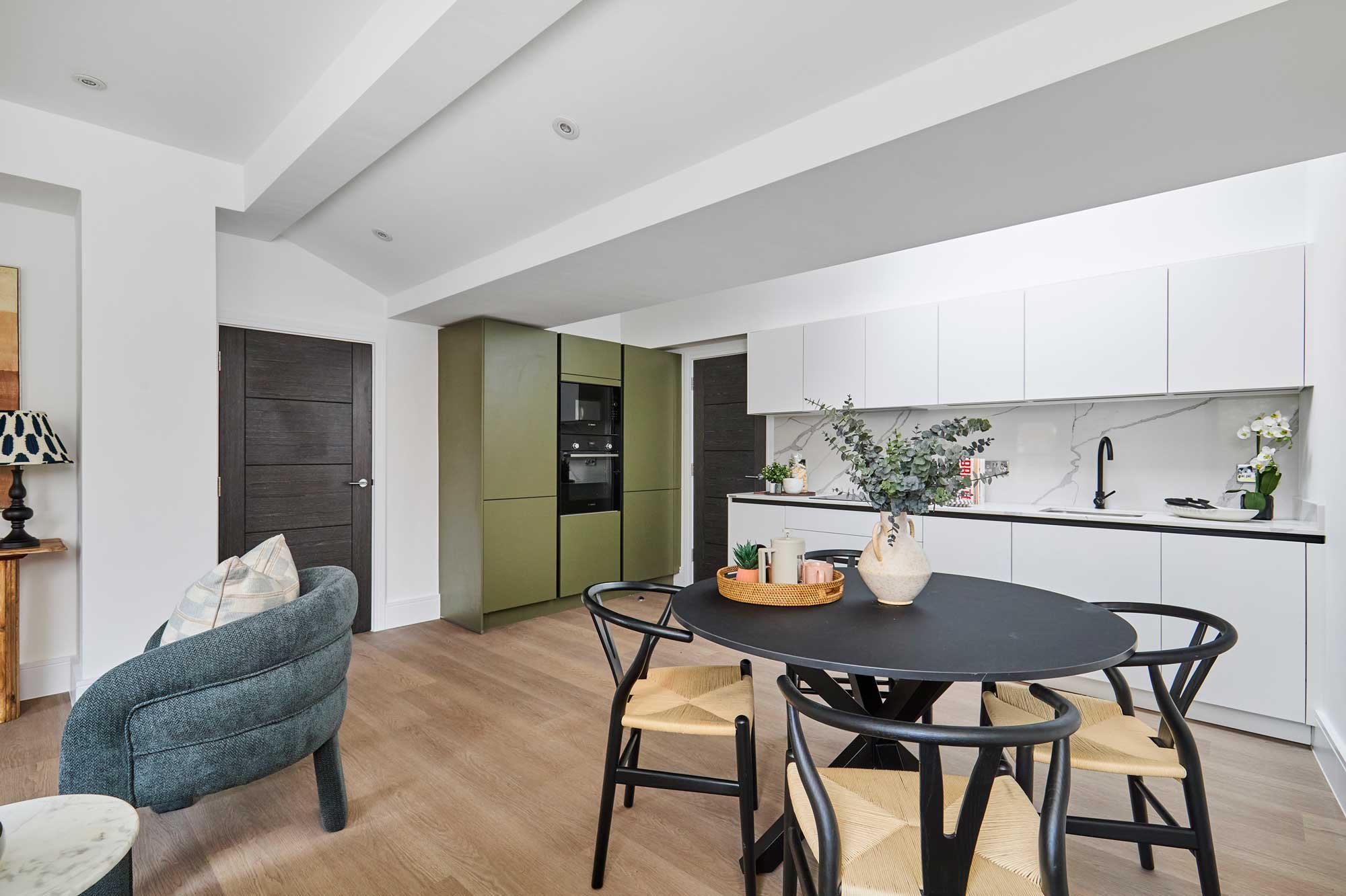 Apartment 9 - Kitchen/Dining