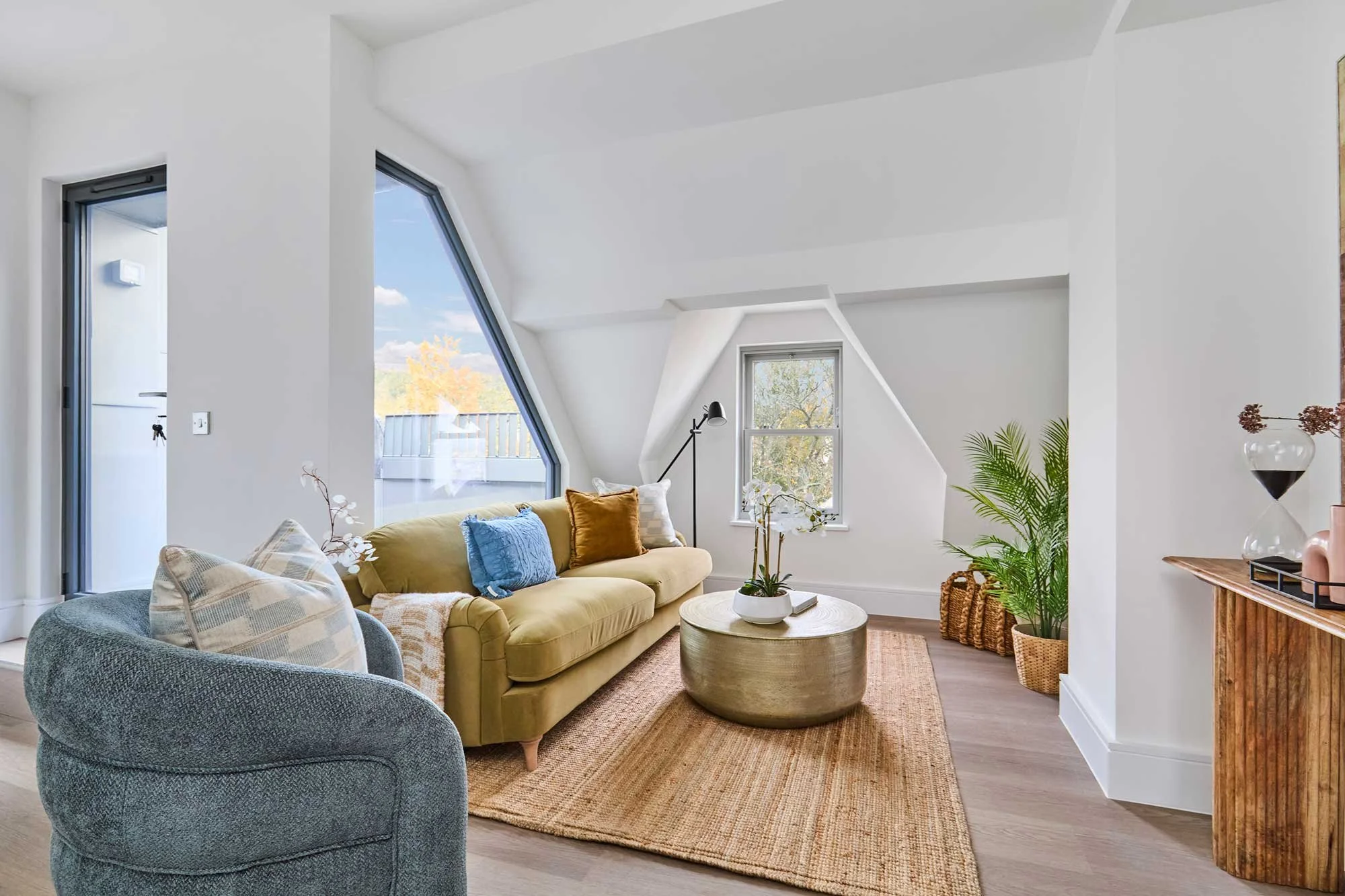 Apartment 9 - Living