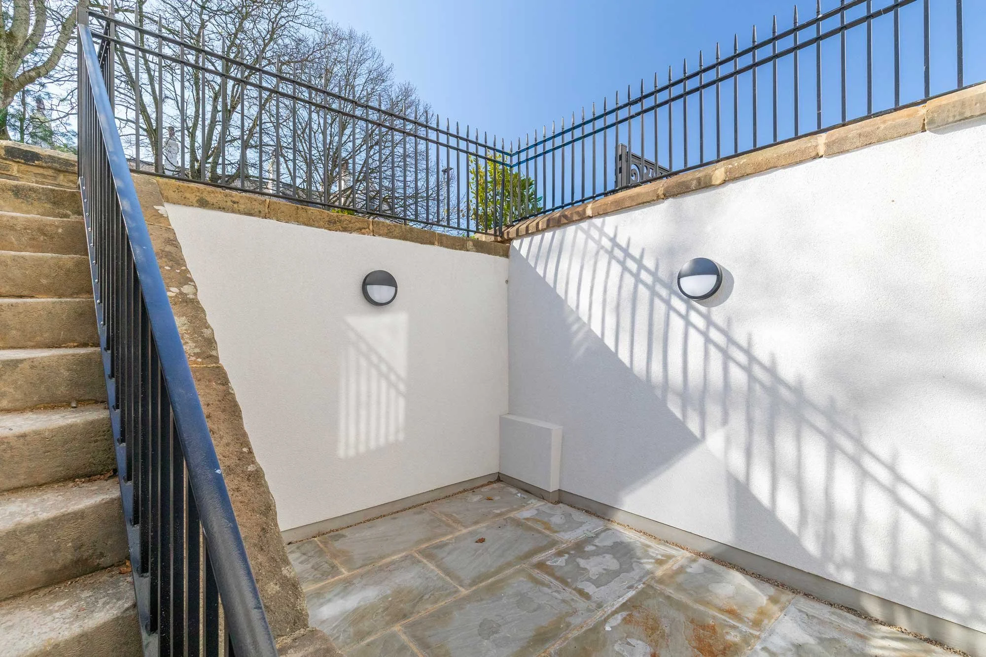 Apartment 10 - External