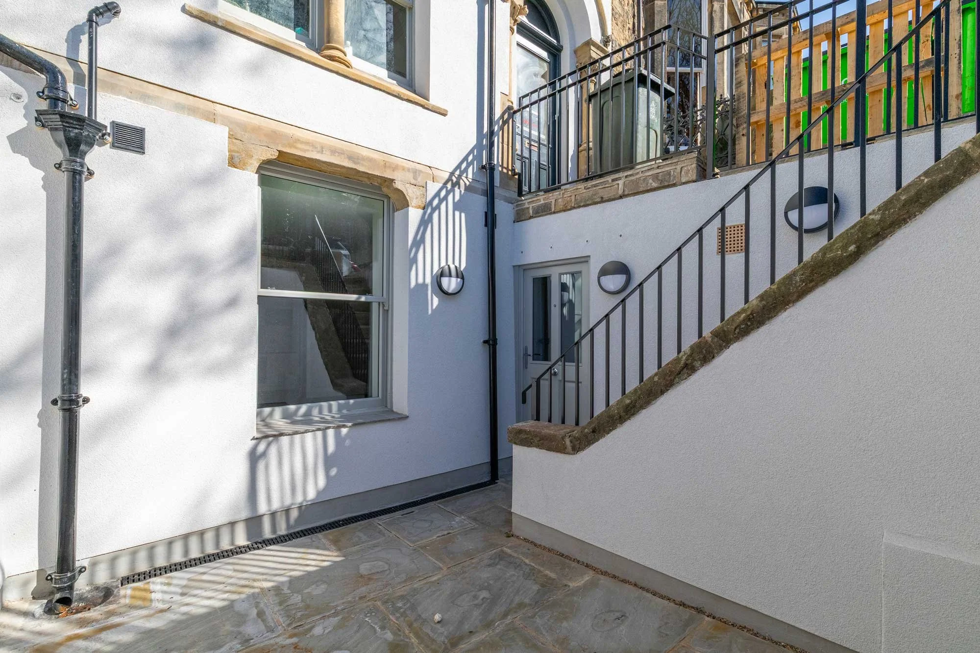 Apartment 10 - External