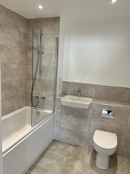 Cheshunt Lakeside apartments