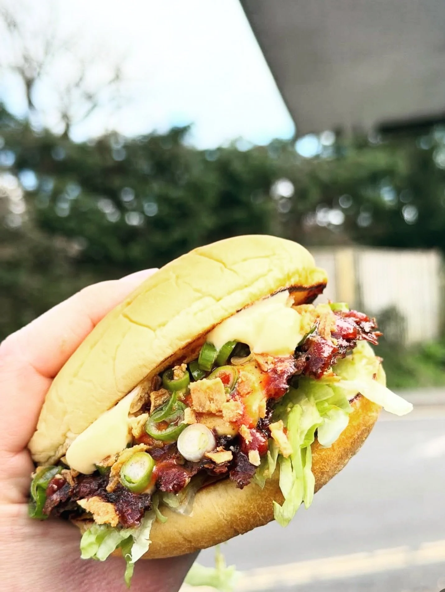 THIS FRIDAY @chuckaburger_uk will be back flipping delicious patties on our patio from 4:30pm 🍔

Come on down for a late lunch or some dinner - no reservation required!

📍 Wilbury Road, Hove