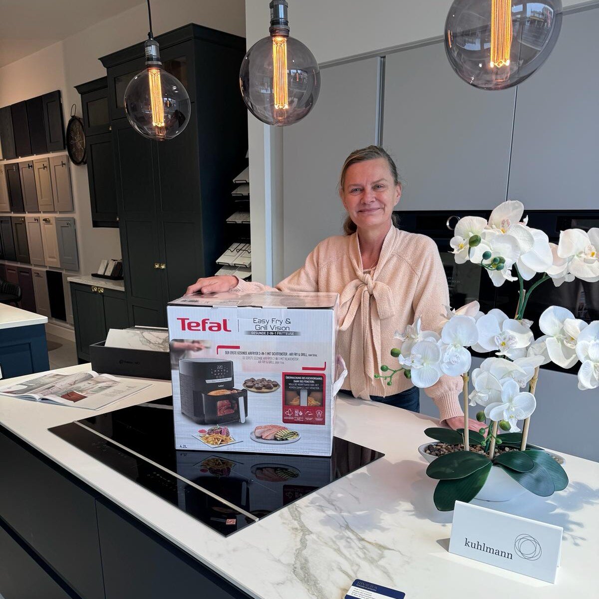 Congratulations Taragh Hanley the winner of our Air Fryer competition.  Taragh dropped into our showroom in Bray today to pick up her prize. 

We will be running another competition soon.  Be sure to follow us on FB and Instagram so you don't miss ou