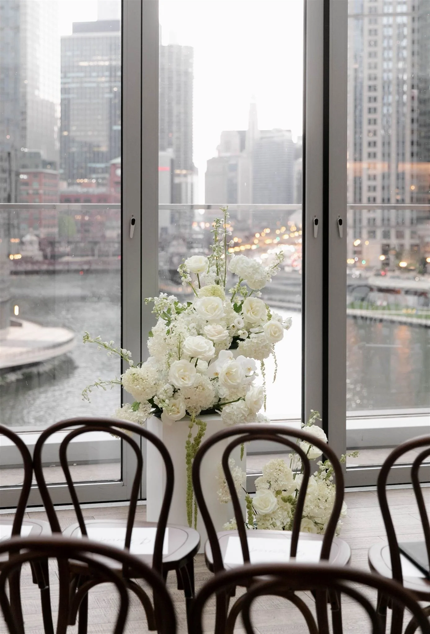 A wedding ceremony at Gibson's Italia on the Chicago River in Downtown Chicago.