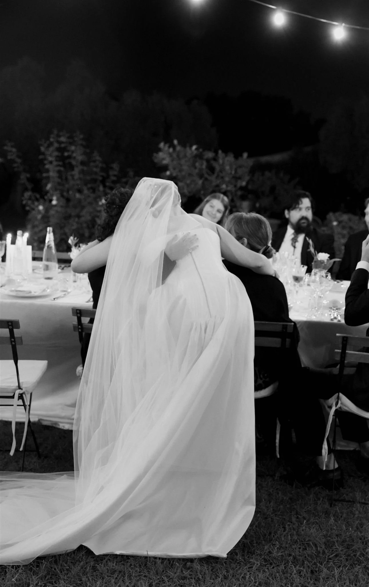Garden wedding reception on a wedding day at Villa Medicea Di Lilliano in Tuscany, Italy.