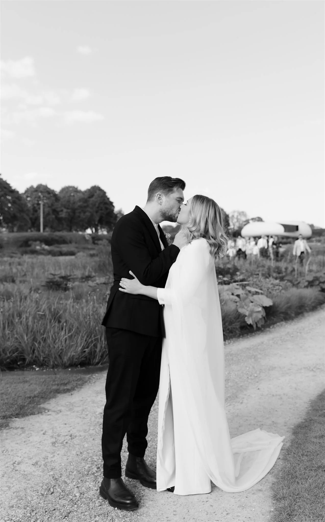 Hauser and Wirth Somerset Wedding | A Modern Design Led Museum Wedding