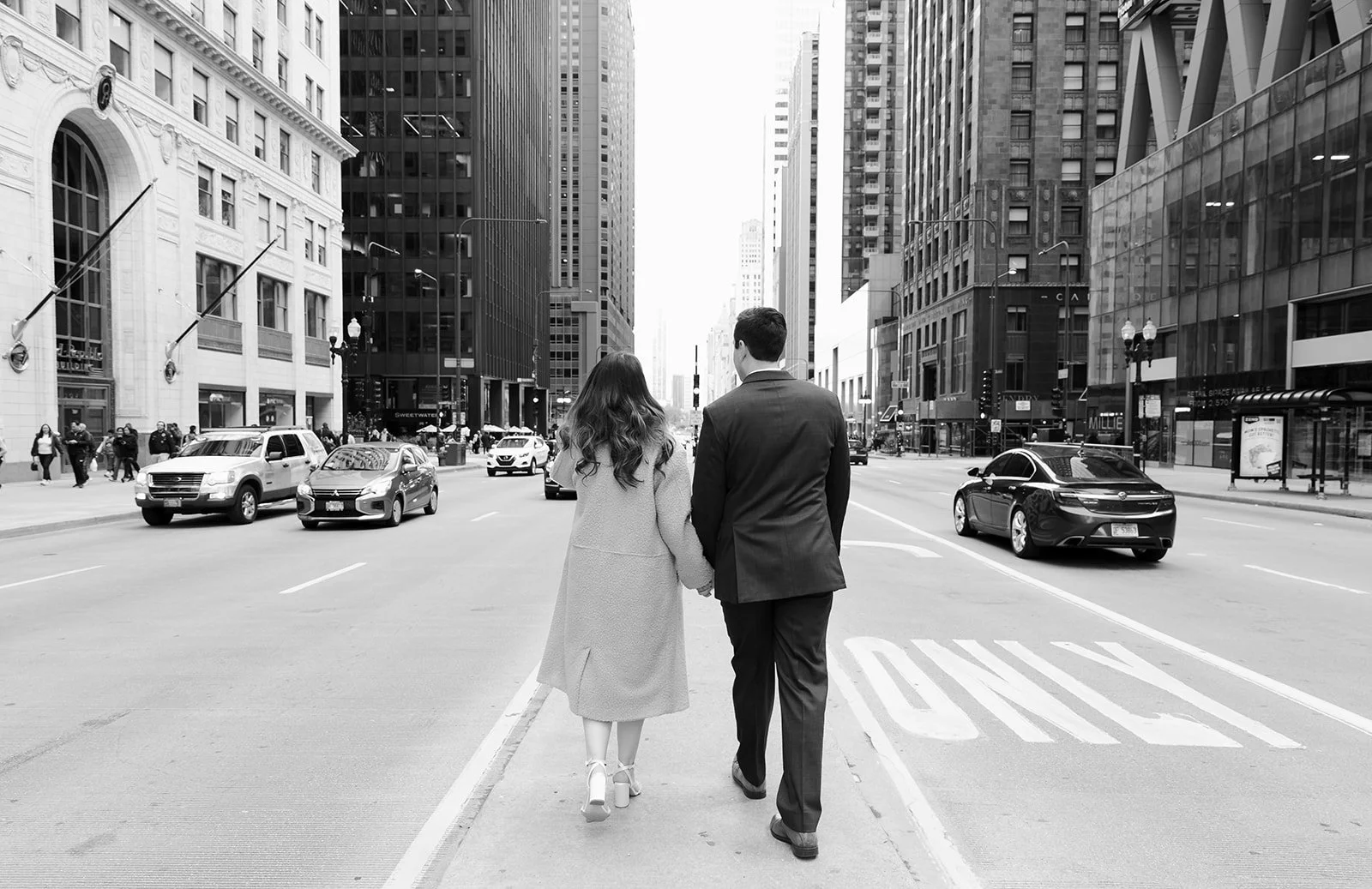 Wedding photos at Venteux Chicago and The Pendry Hotel.