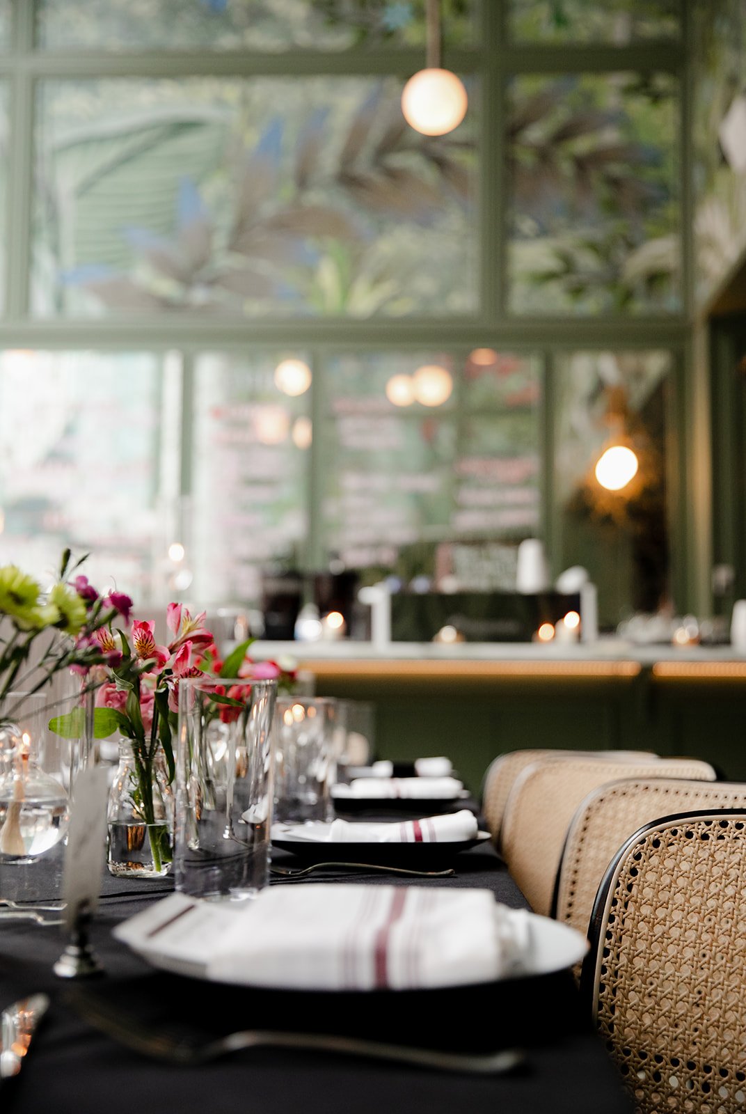 A wedding day at Venteux Chicago inside the Pendry Hotel.