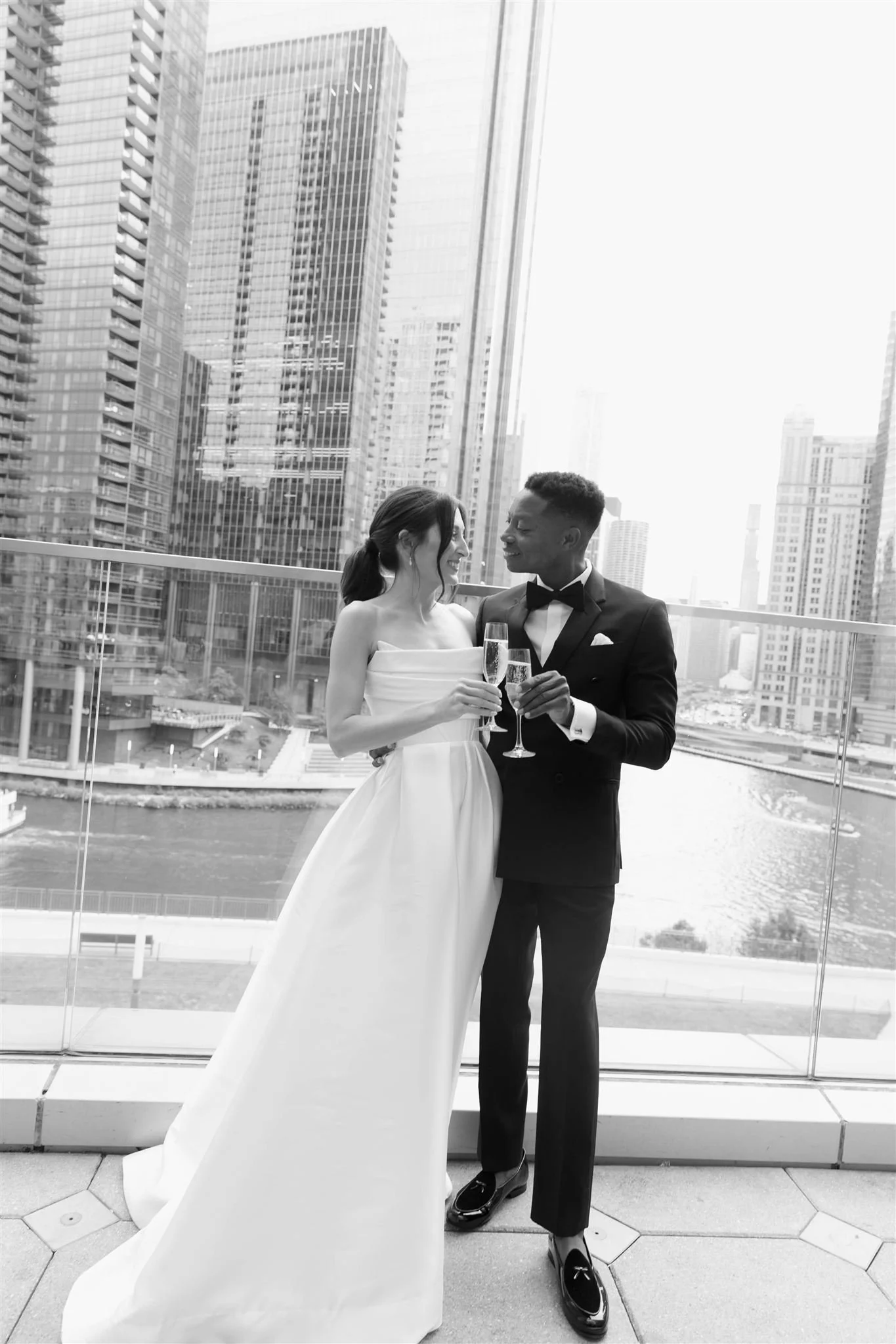 A wedding day at Gibson's Italia on the Chicago River in Downtown Chicago.