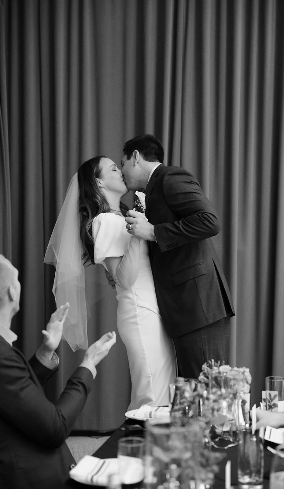 A wedding ceremony at Venteux Chicago inside the Pendry Hotel.