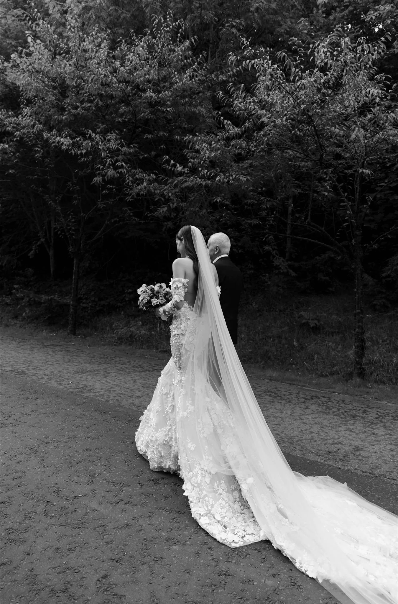 A luxury castle wedding ceremony on a wedding day at Drumtochty Castle in Scotland.