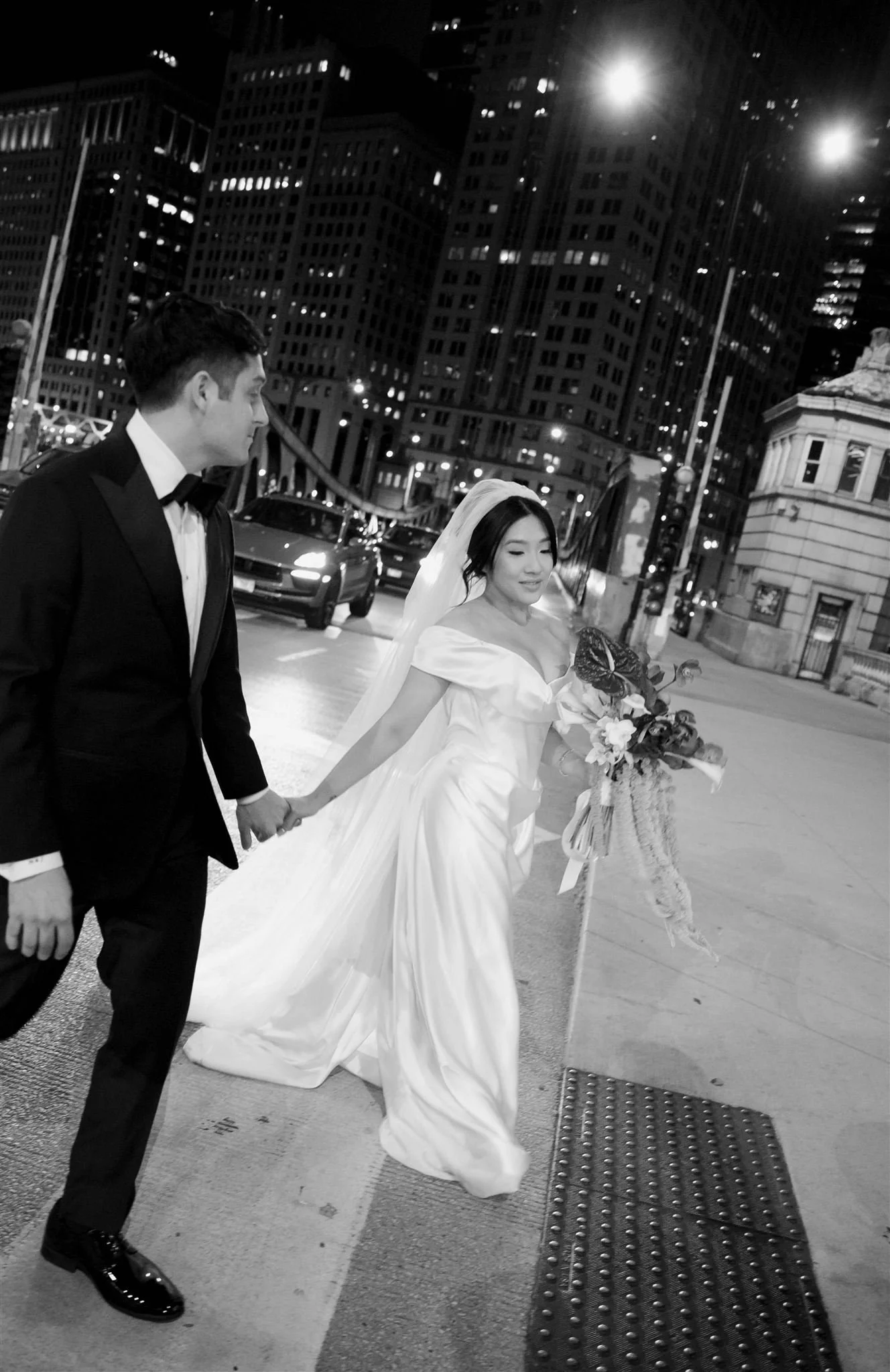 Gilt Bar Wedding photo in downtown Chicago.