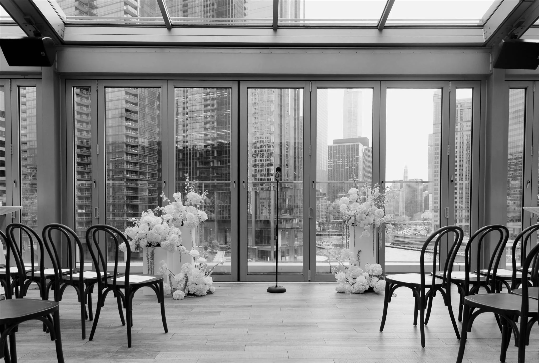 A wedding day at Gibson's Italia on the Chicago River in Downtown Chicago.