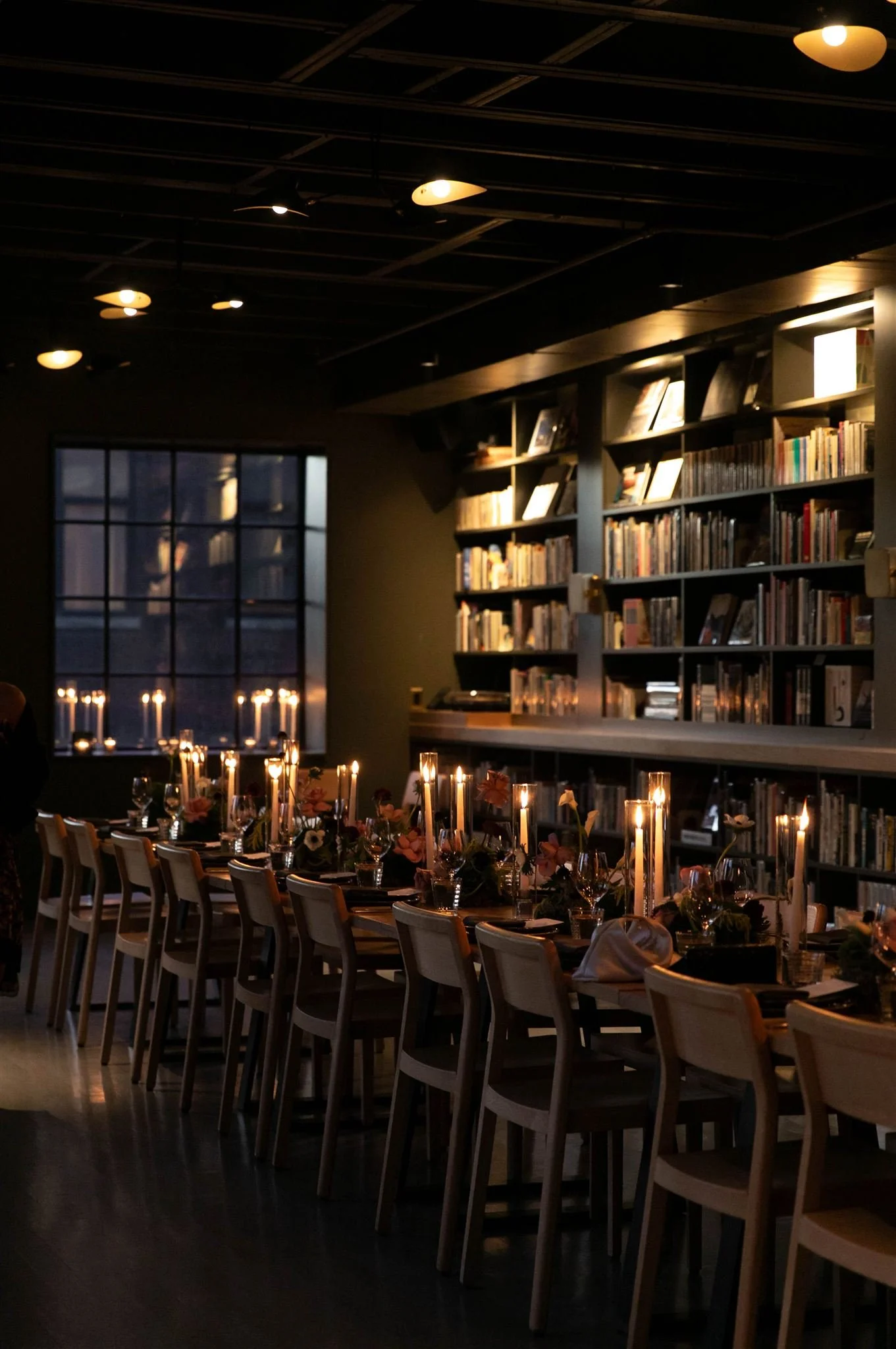 Elegant rehearsal dinner table setting at Maxwells Trading Chicago.