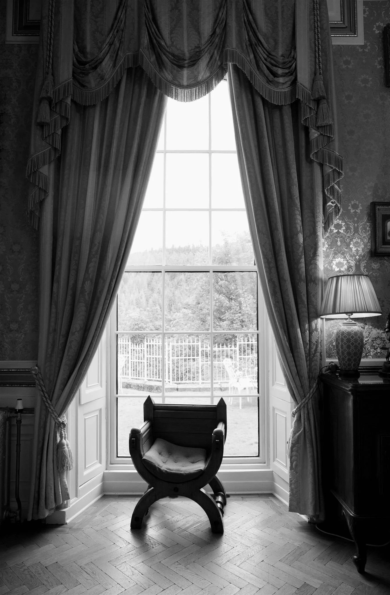 A luxury castle photo on a wedding day at Drumtochty Castle in Scotland.