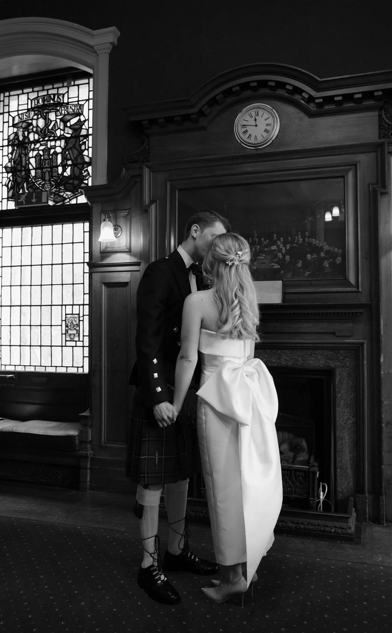 Edinburgh, Scotland Wedding Photographer photographing Edinburgh City Chambers Wedding Photography.