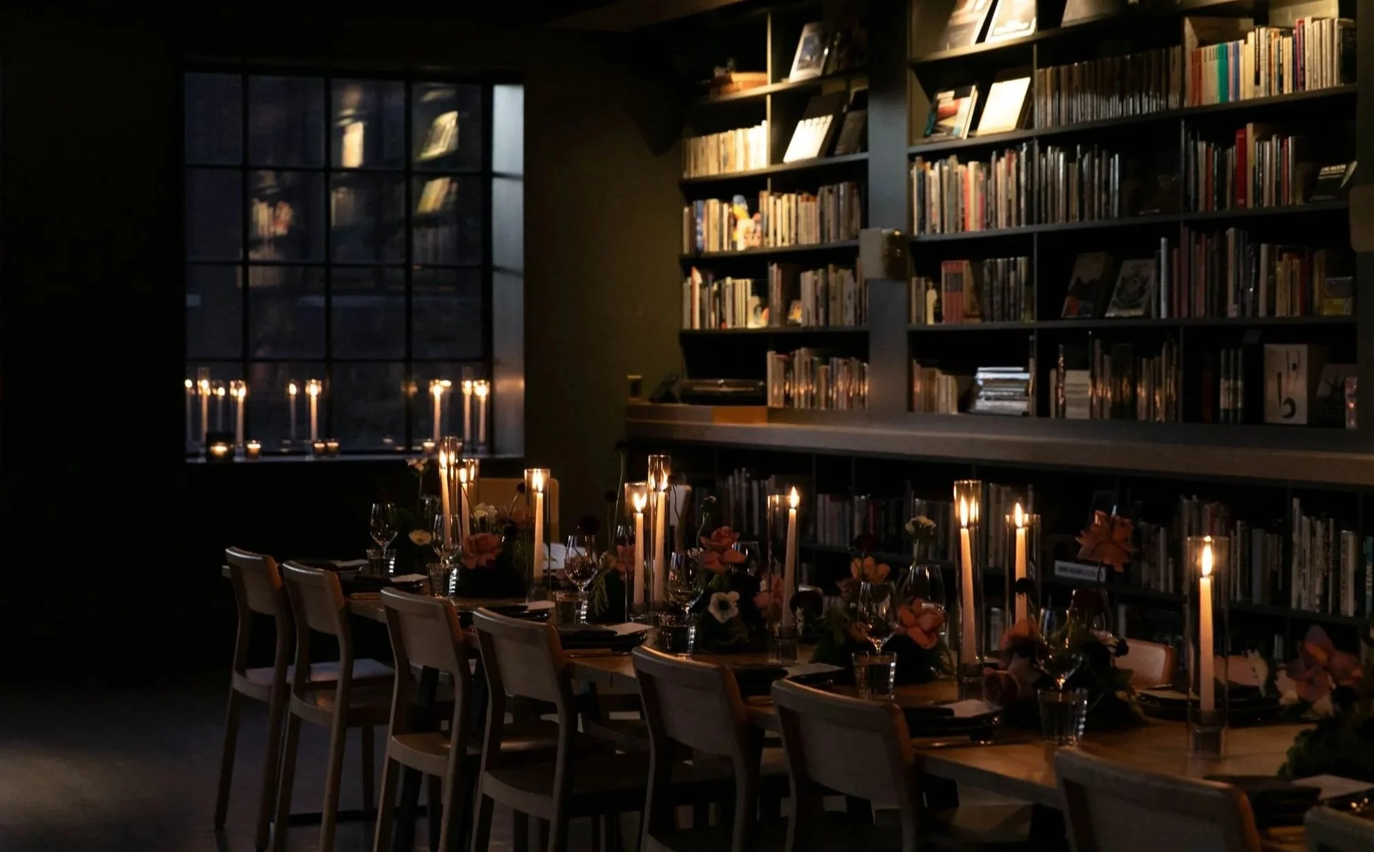 Elegant rehearsal dinner table setting at Maxwells Trading Chicago.