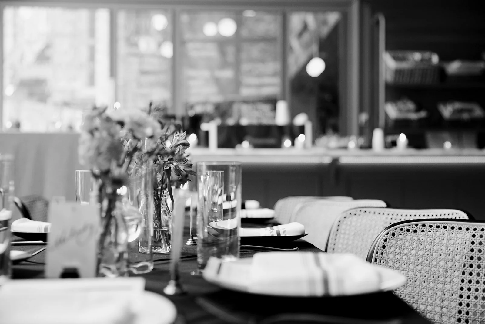 A wedding day at Venteux Chicago inside the Pendry Hotel.