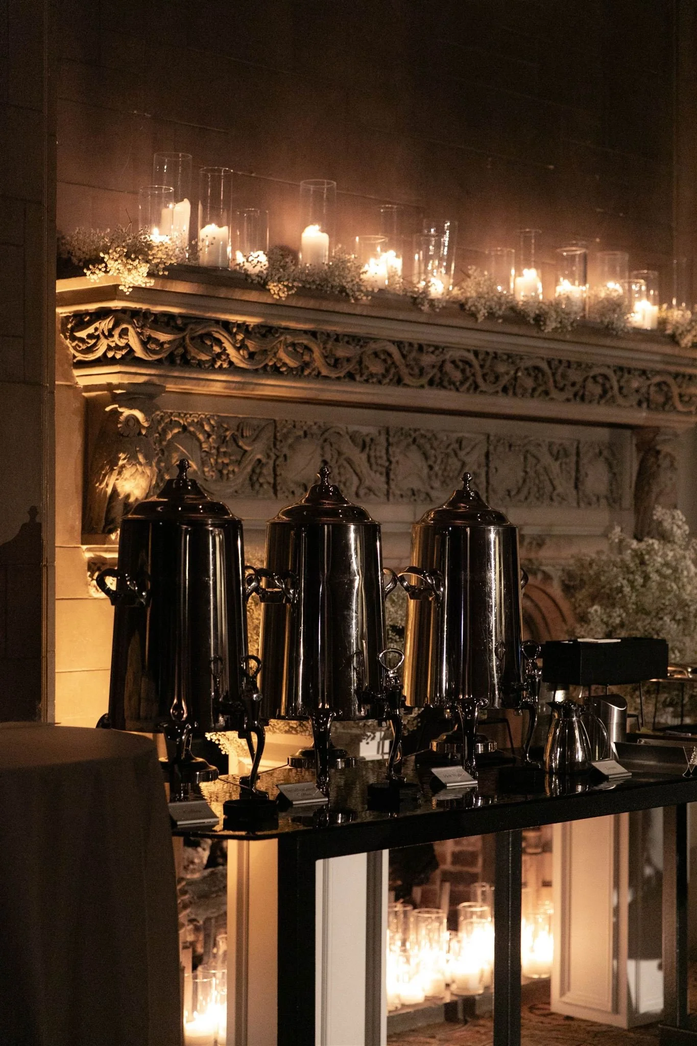 A wedding at The University Club of Chicago.