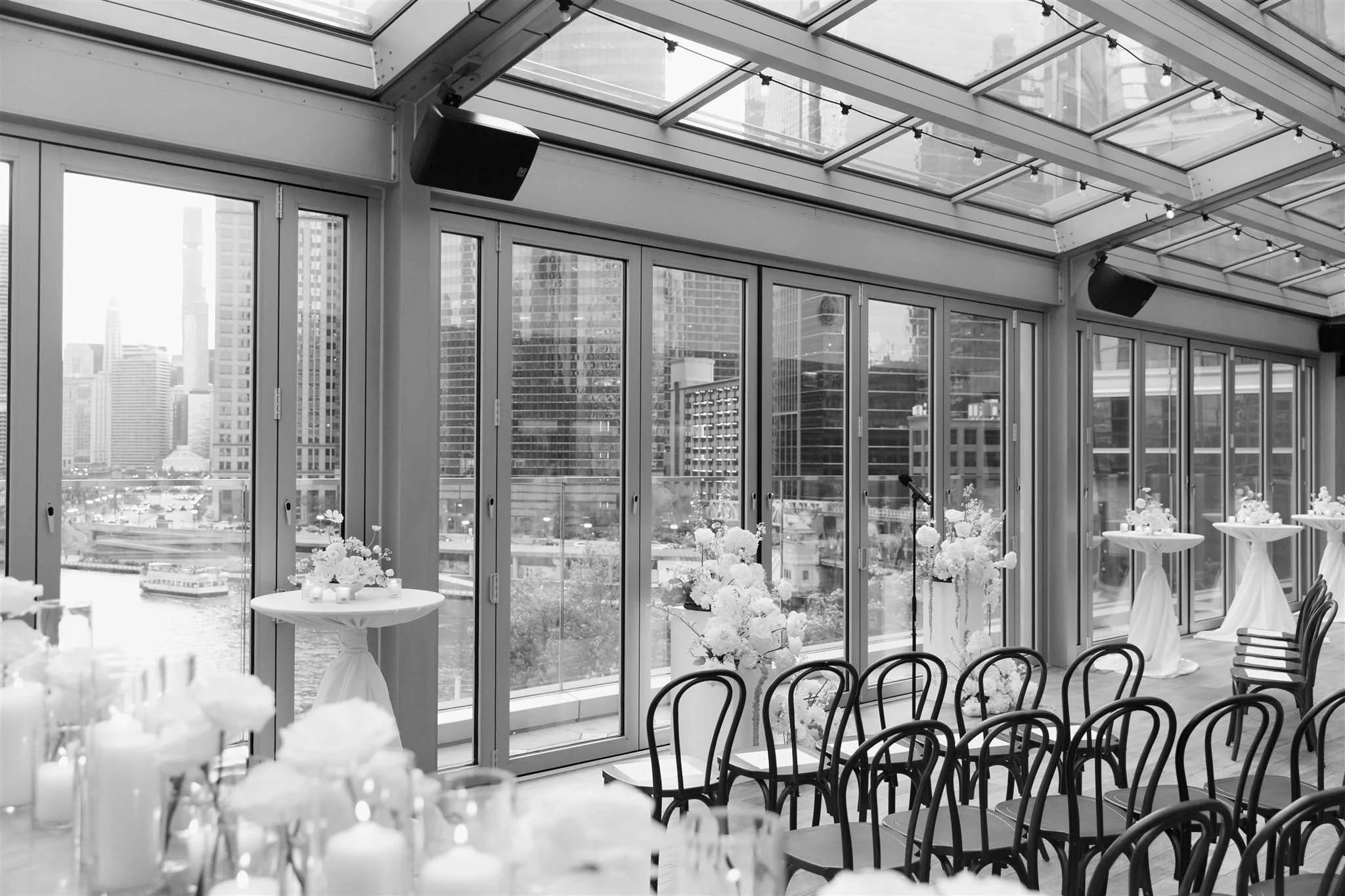 A wedding day at Gibson's Italia on the Chicago River in Downtown Chicago.