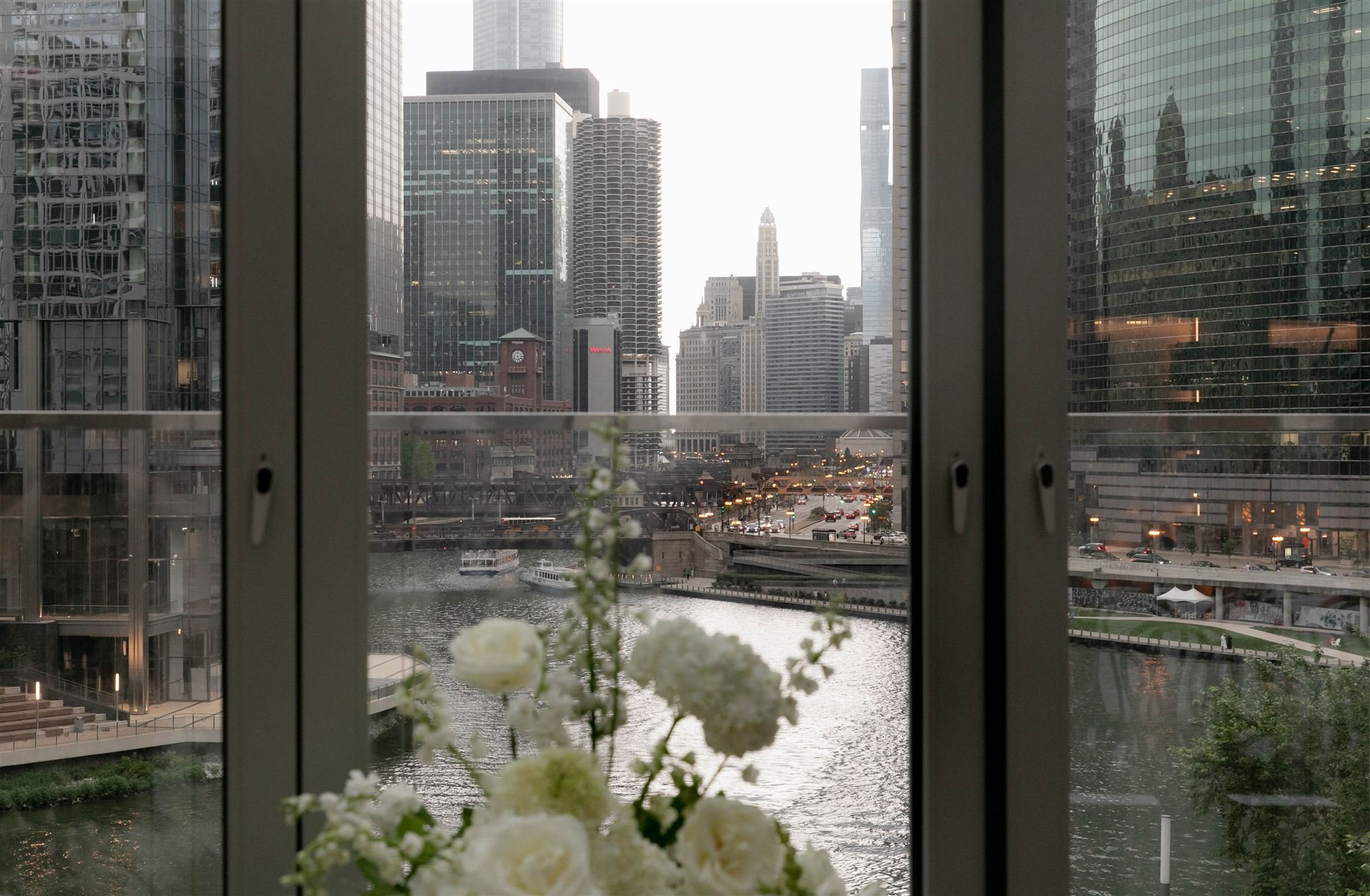A wedding ceremony at Gibson's Italia on the Chicago River in Downtown Chicago.