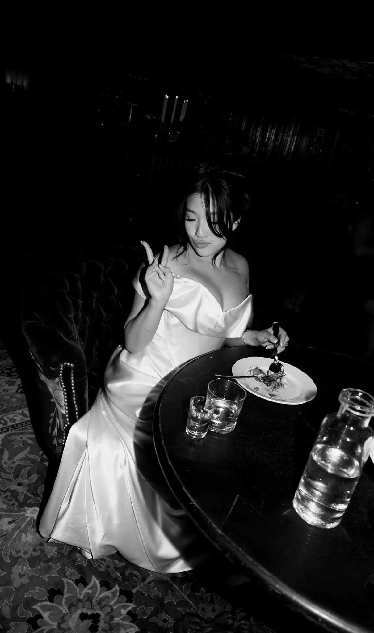 Gilt Bar Wedding bride in Chicago.