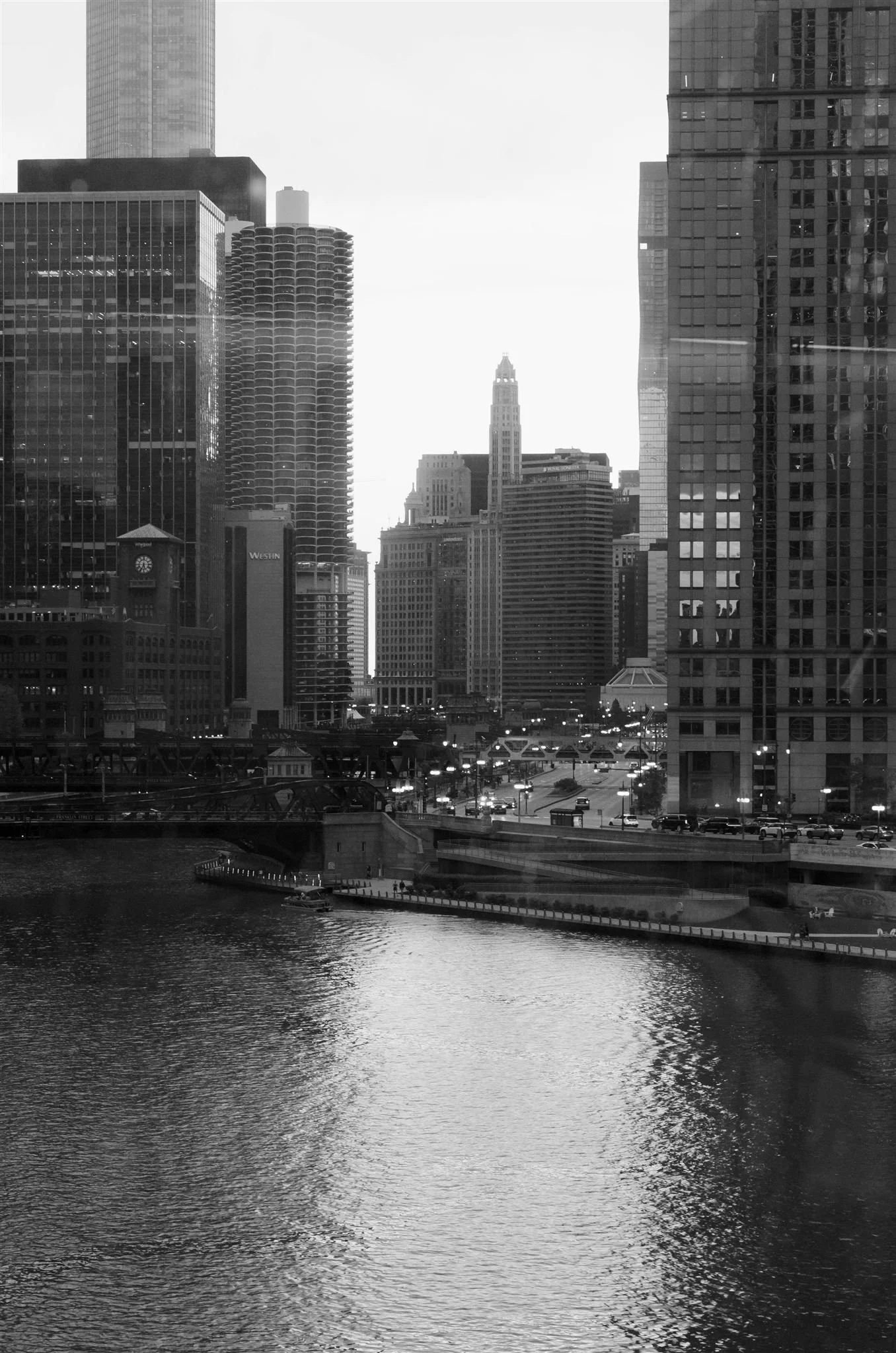 A luxury wedding day at Gibson's Italia on the Chicago River in Downtown Chicago.