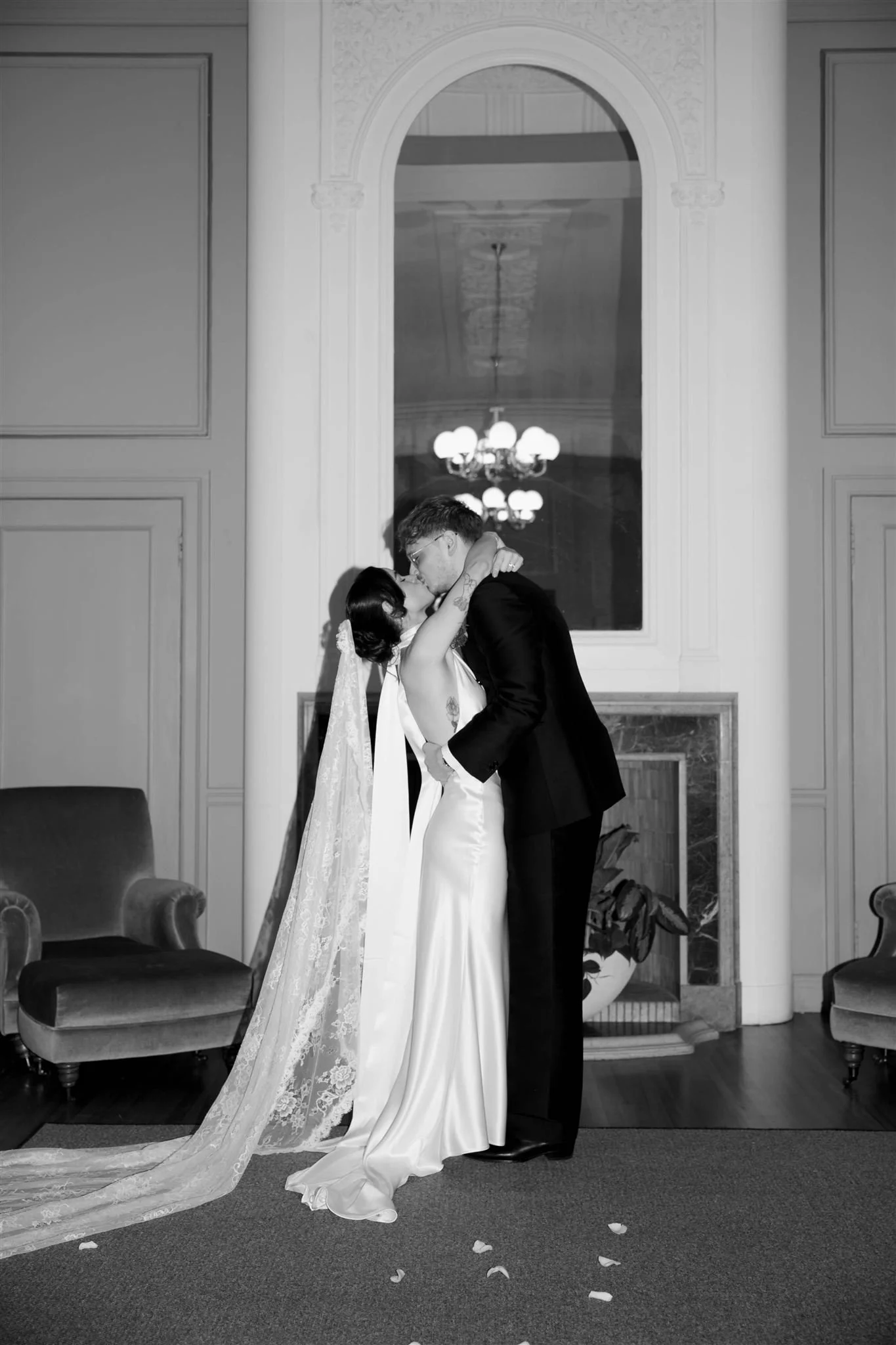 A beautiful wedding day at the Edinburgh Grand Hotel in Edinburgh, Scotland.